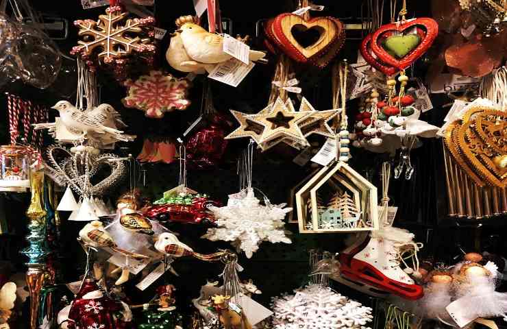 decorazioni natalizie (foto da facebook)