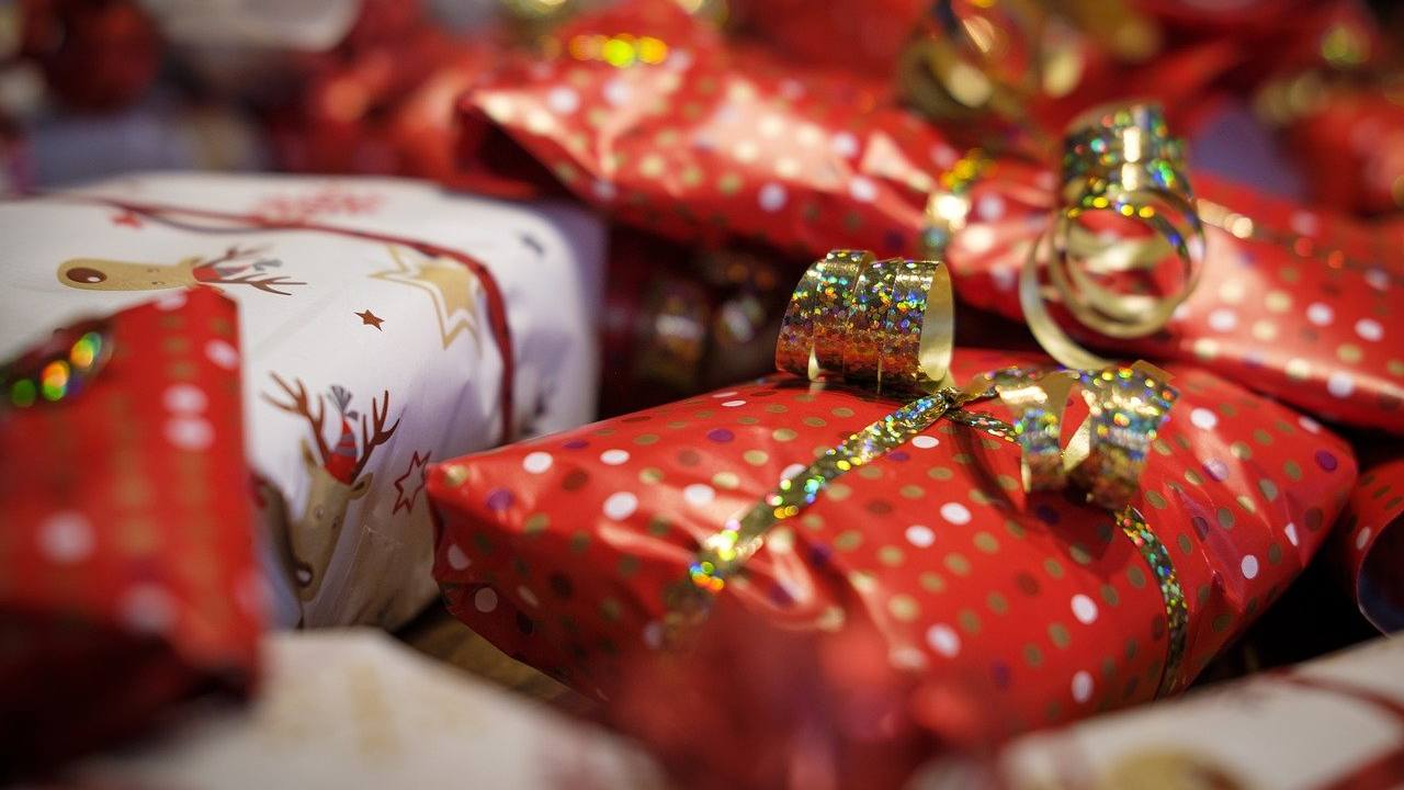 Riciclare i regali poco graditi non è maleducazione