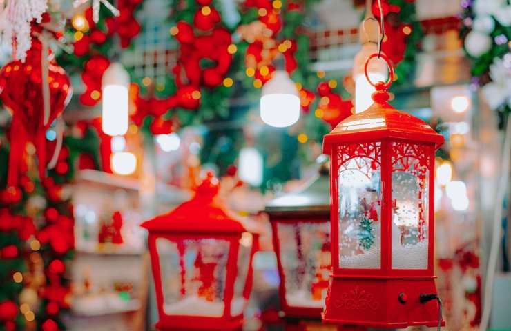 Lanterne natalizie (Pixabay)