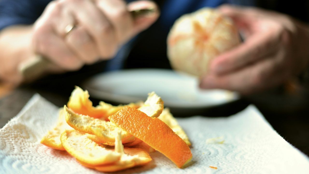 Bucce di arance per detergente green