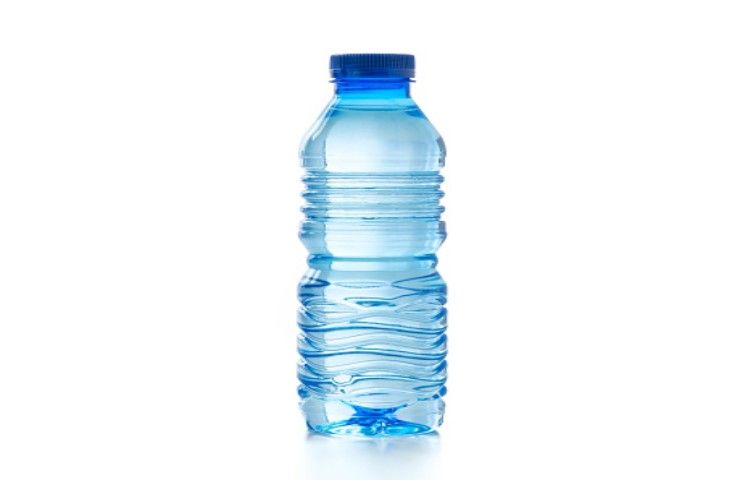 bottiglietta d'acqua( pixabay)