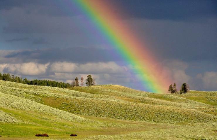 Arcobaleno paesaggio campagna colori 