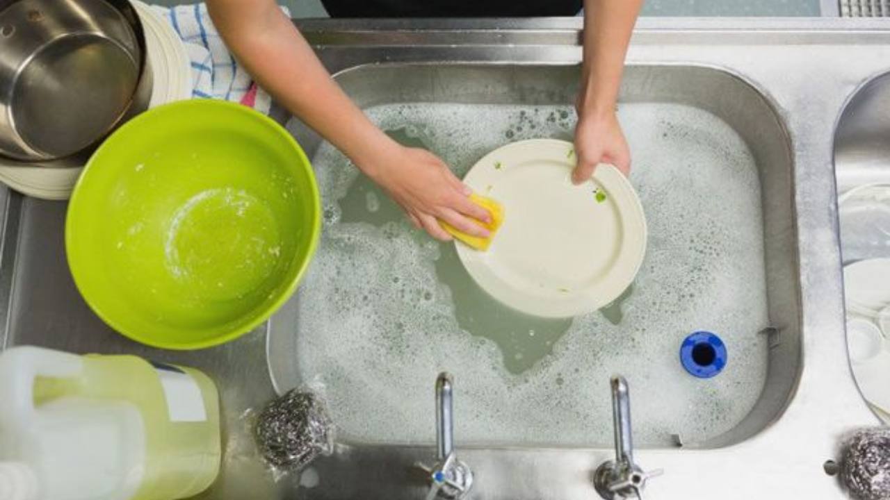 Detersivo piatti fai da te, la ricetta