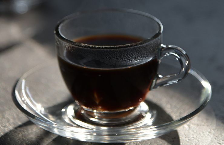 Caffè rimedio piante acide