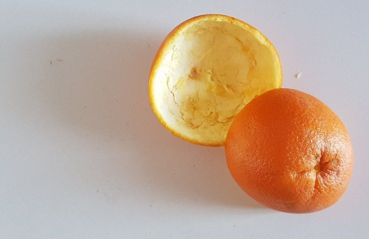 Candela profumata arancia