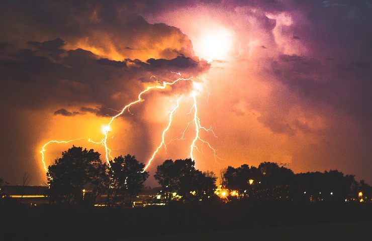 tempesta solare internet reti elettriche