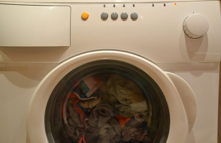 consumi lavatrice