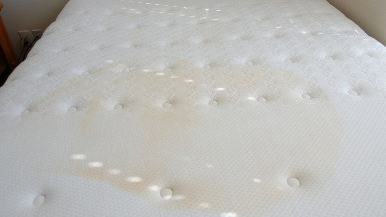 Materasso ingiallito rimedi fai da te