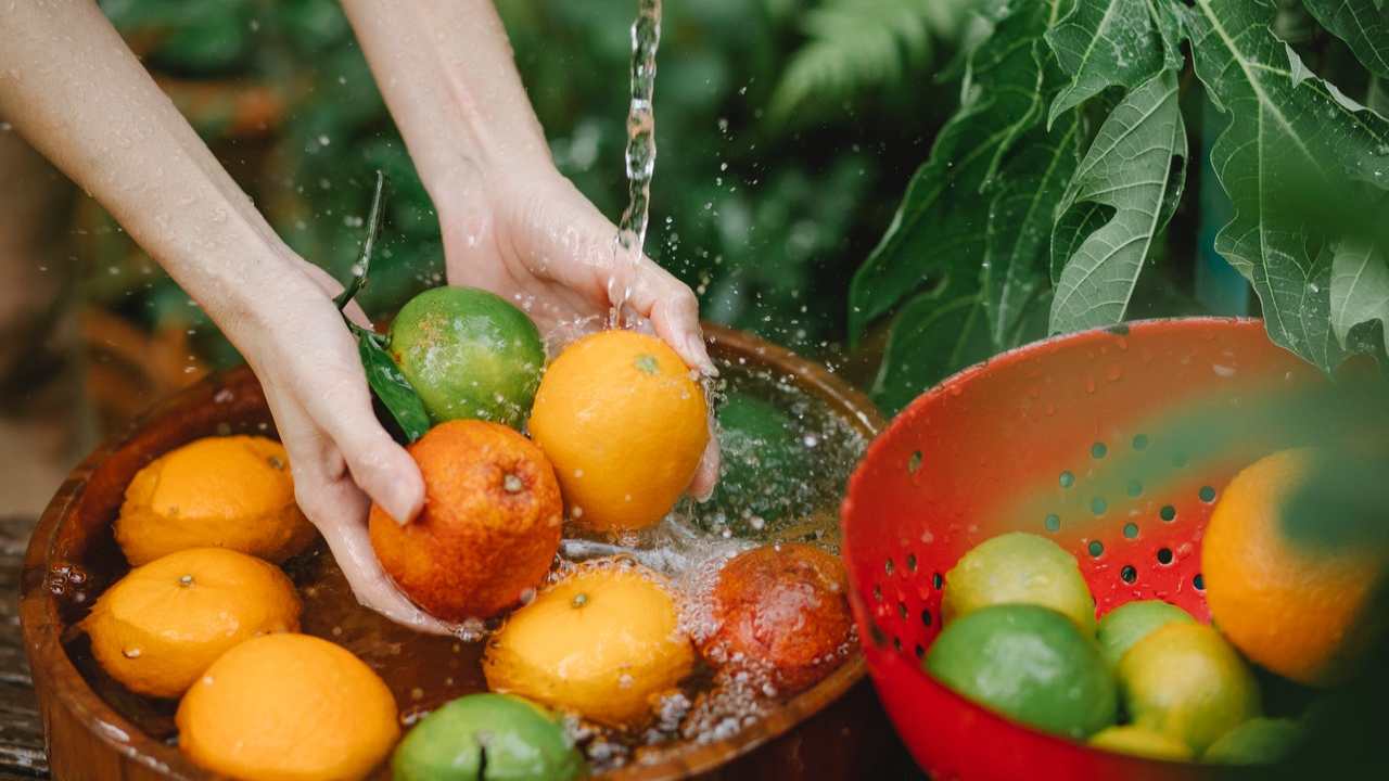 lavare frutta bicarbonato