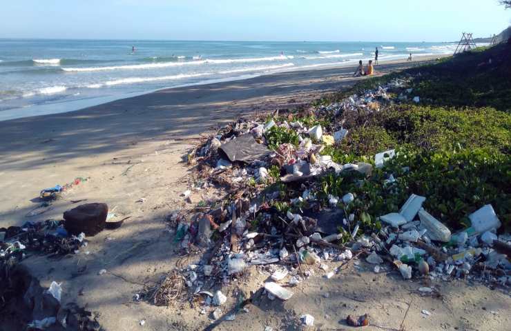 Cem Plastic free spiaggia