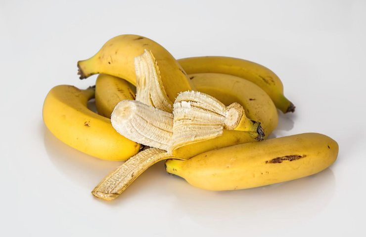 Banane buccia banana water ricetta
