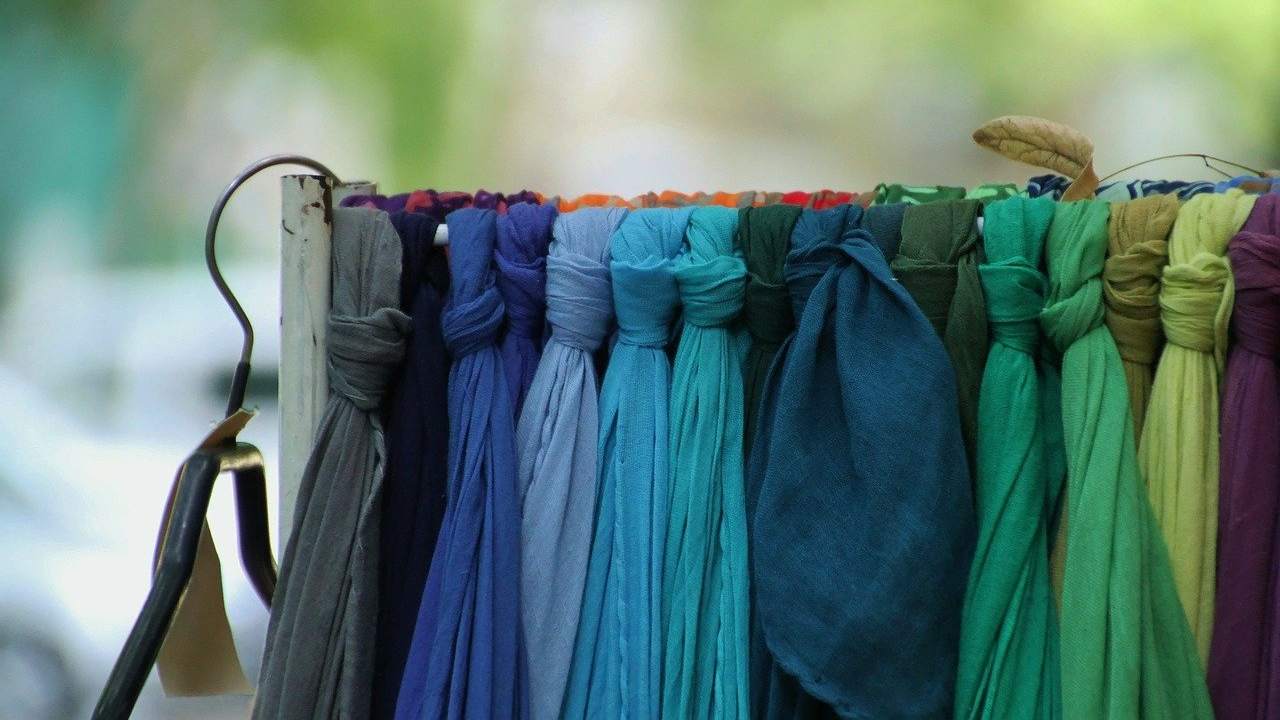 tingere vestiti modo naturale