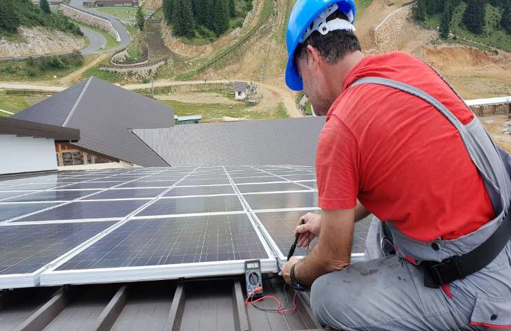 Lavoro energia fotovoltaico