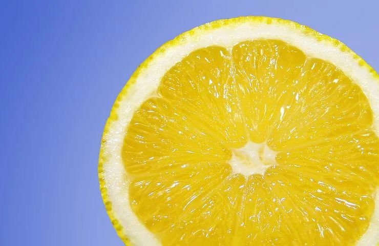 fetta limone giallo trucco