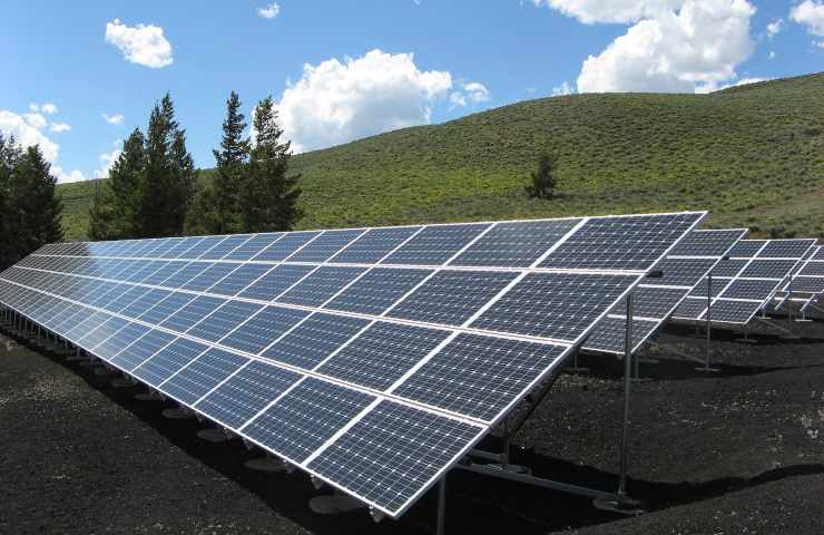 pannelli solari campi vantaggi 