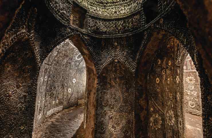 ShellGrotto mistero edificio