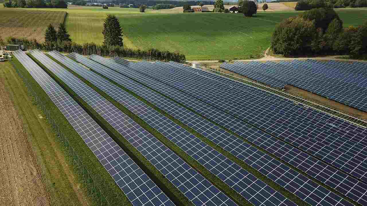 Subvención no reembolsable para células fotovoltaicas: cómo solicitarla