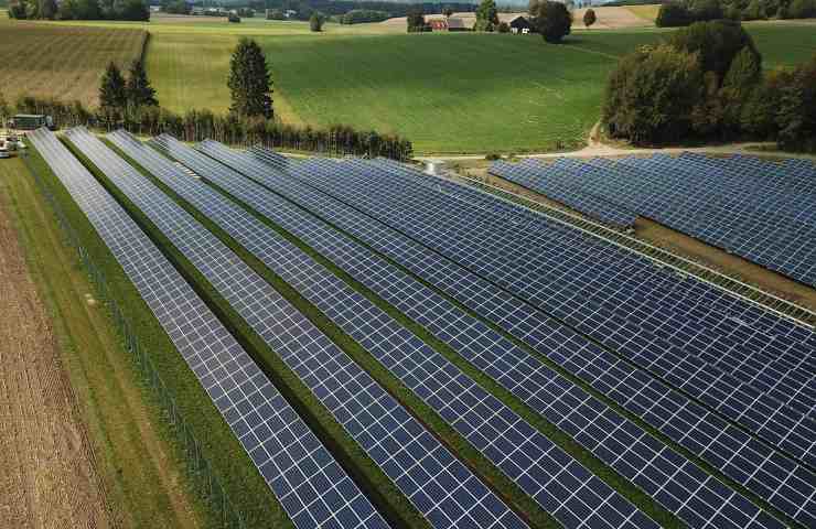 Dinero total para paneles solares 