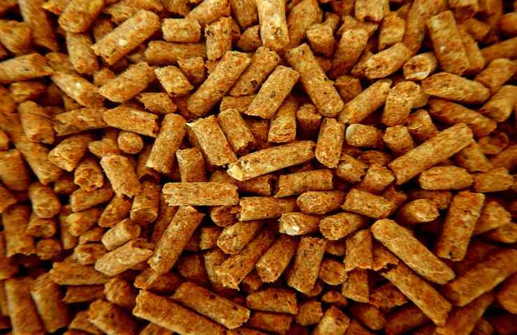 stufa pellet prezzo consumo invernale