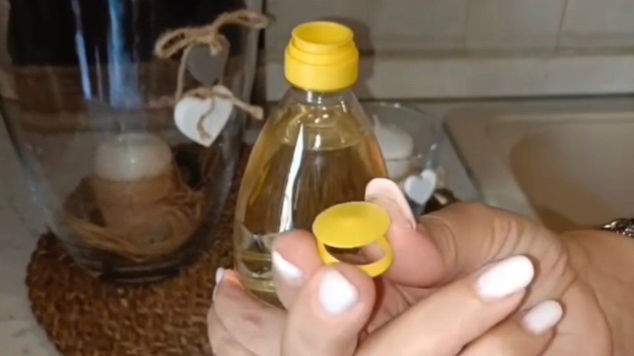 linguetta bottiglie plastica