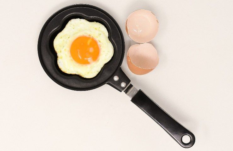 come riconoscere uova fresche