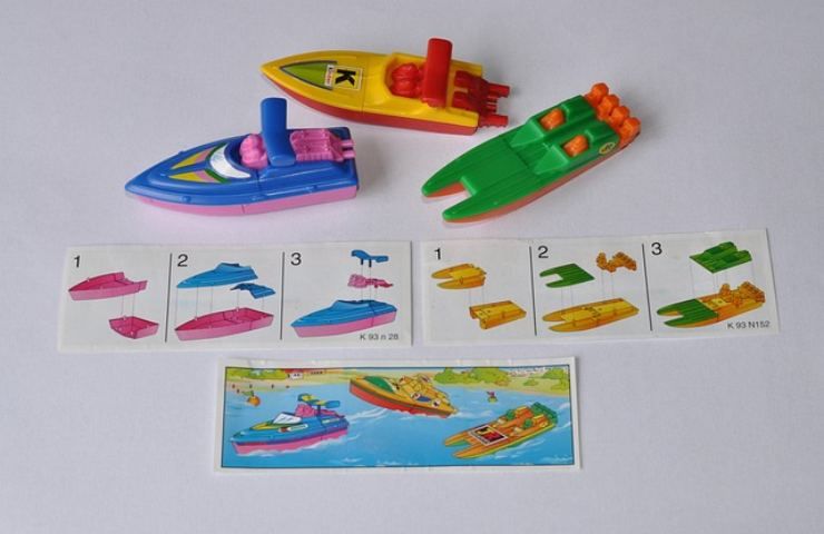 kinder ovetto con sorpresa