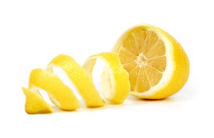 bucce del limone utilizzale in modo creativo 