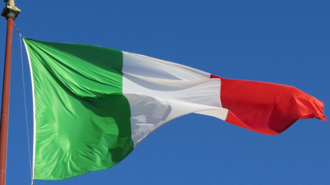 tricolore quando come nasce