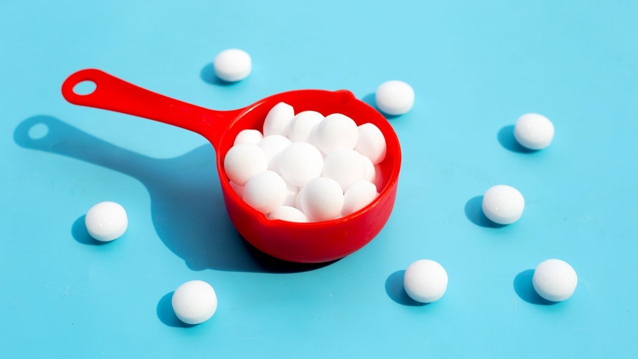 antico rimedio naftalina