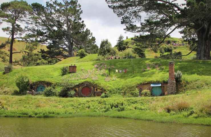 hobbit case colline