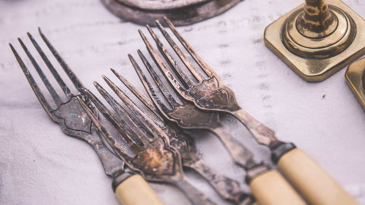 posate arrugginite lavastoviglie rimedio virale