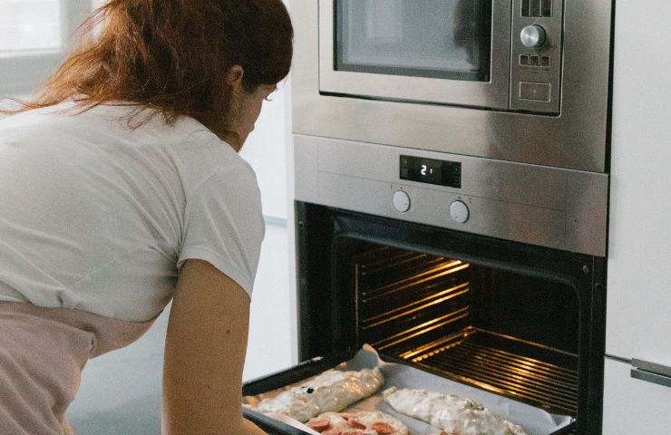 50 Teglie Di Carta Usa E Getta Per Forno E Microonde – Mini Scatole Natalizie Con Motivi Floreali, 17,7x9,7x4,8 Cm