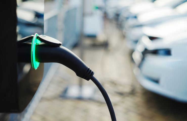 Auto elettriche vietata vendita 2035