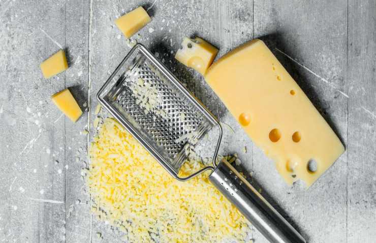 Grattugia formaggio pulizia indicazioni 