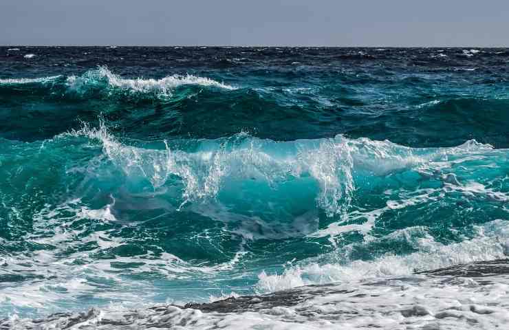 rumore dell'acqua ed i suoi effetti rilassanti 