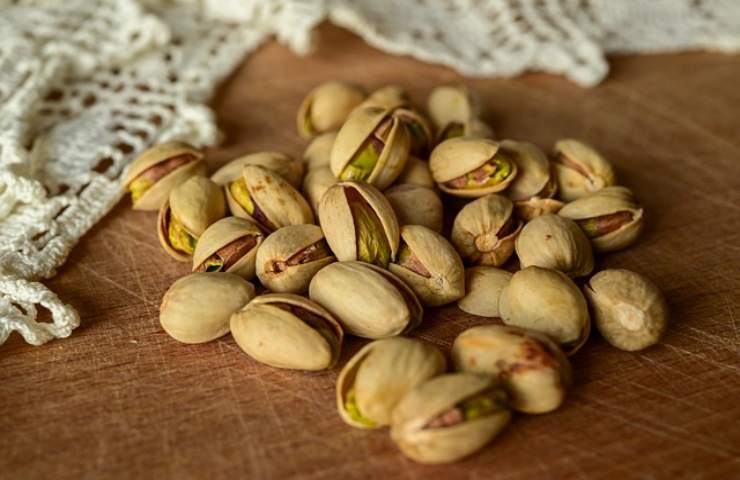 pistacchio coltivato in casa tecnica giusta farlo fiorire velocemente