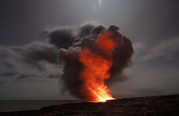 mai visto prima mediterraneo vulcano sottomarino rischia esplodere sarà catastrofico
