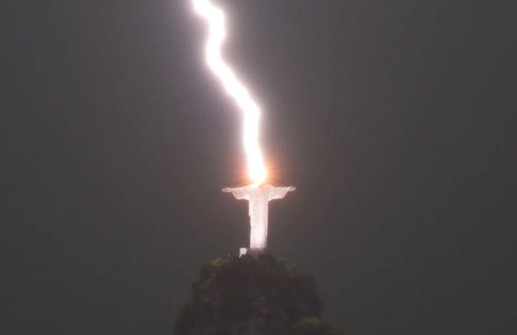 Cristo Rio de Janeiro fulmine