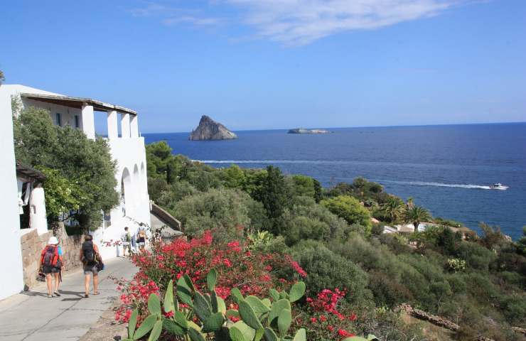 panarea isola vulcanica