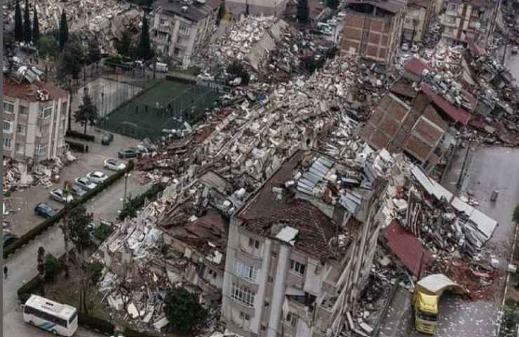 danni terremoto in turchia
