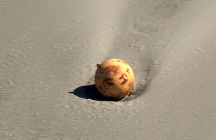 palla ferro ritrovata spiaggia finalmente scoperto cos è