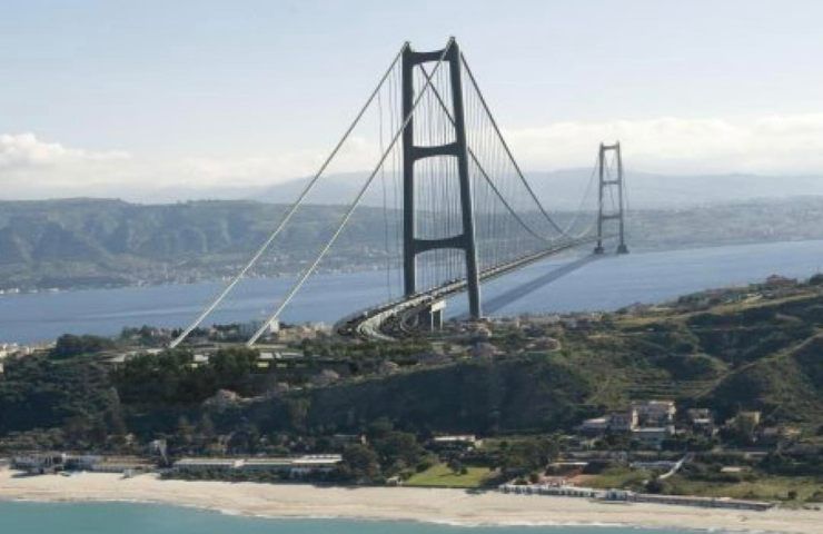 ponte stretto Messina non sostenibile