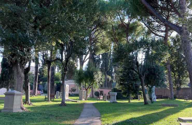 Sepolture cimitero sosteniblità metodo 