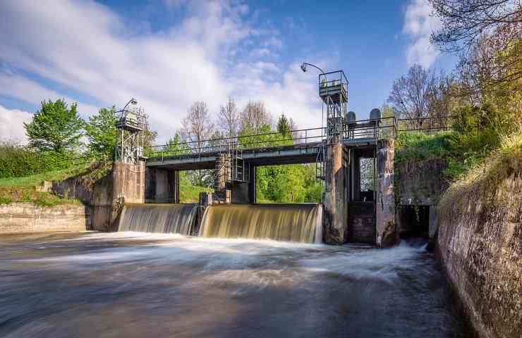 energia idroelettrica: l'acqua che produce energia 