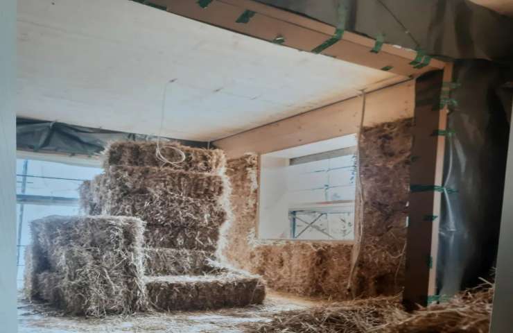 Casa paglia fieno germania
