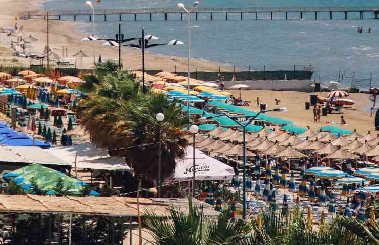 Spiaggia in Albania: meta ideale per vacanze low cost