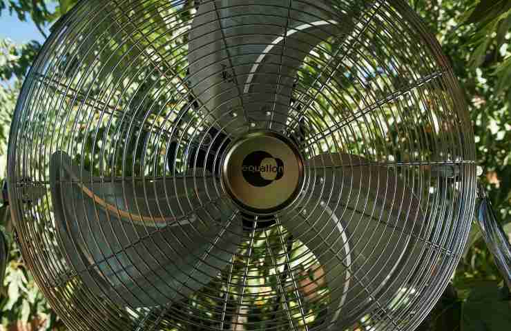 Il ventilatore, di notte, va posizionato