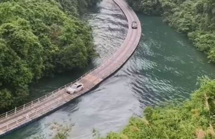 Il ponte galleggiante di Shiziguan: le caratteristiche