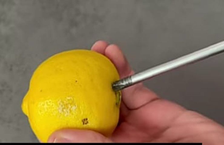 Il trucco che sta conquistando tutti, basta un limone ed un cacciavite