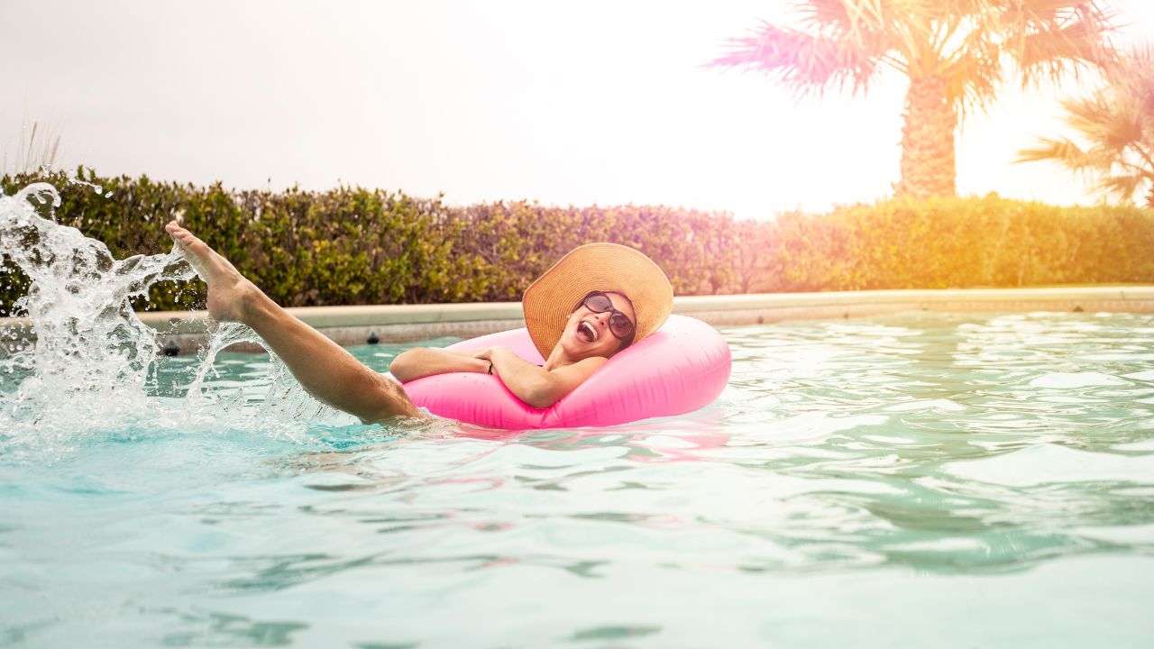 cloro toglie abbronzatura motivo